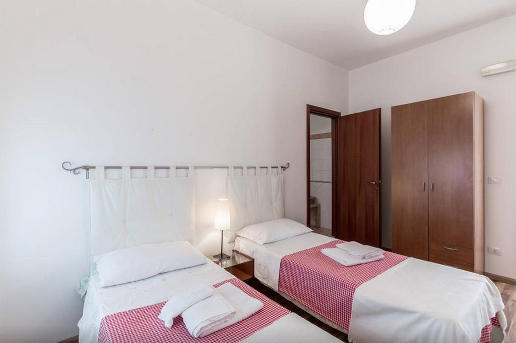 Experience Il Paesino Hotel Licodia Eubea Eksteriør billede