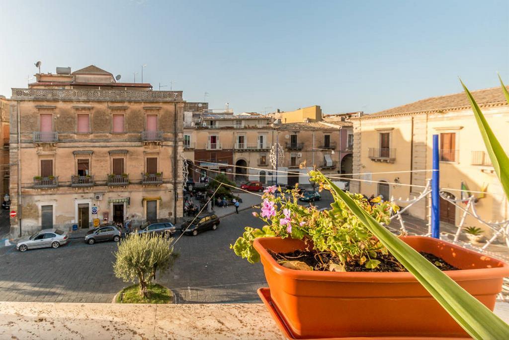 Experience Il Paesino Hotel Licodia Eubea Eksteriør billede