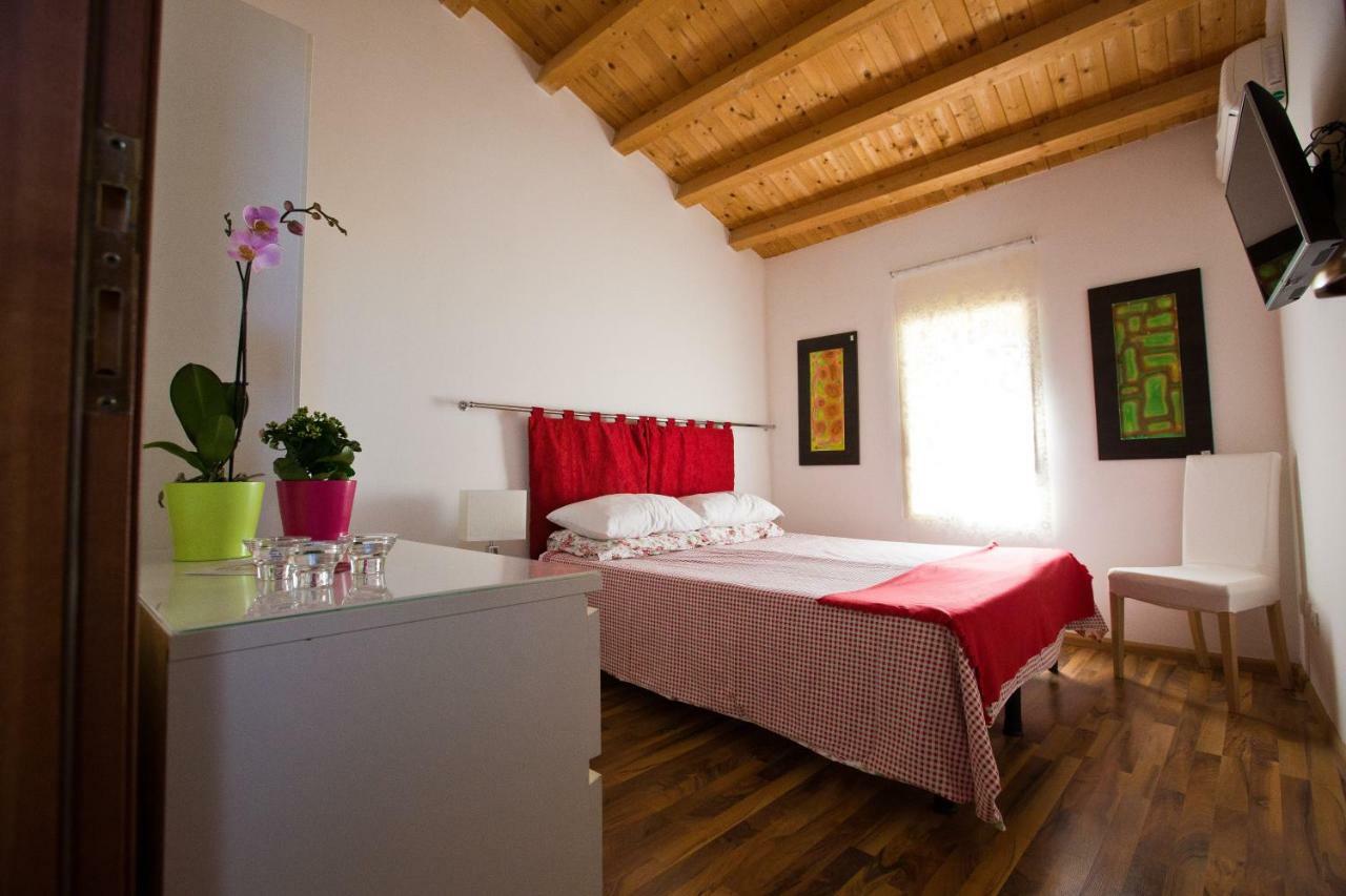 Experience Il Paesino Hotel Licodia Eubea Eksteriør billede