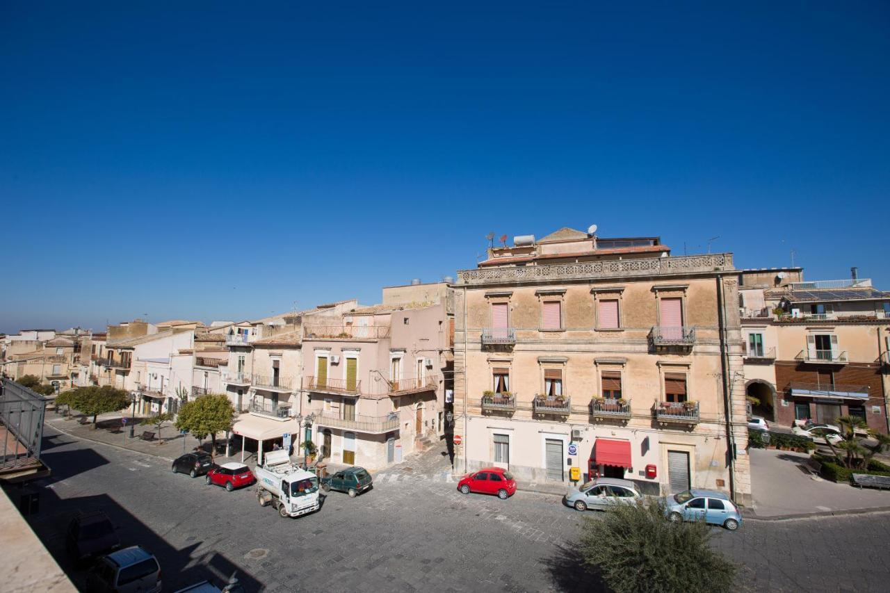 Experience Il Paesino Hotel Licodia Eubea Eksteriør billede